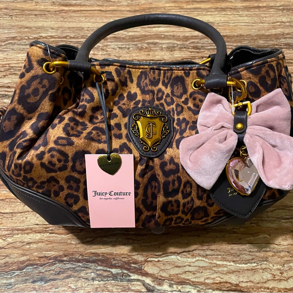Juicy Couture - Picture 6 of 11